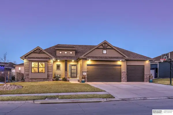 545 N 10 Avenue, Springfield, NE 68059