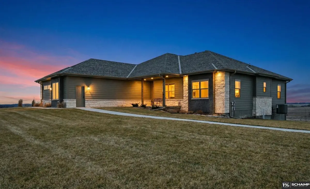 17270 Lynn Crest Lane, Springfield, NE 68059 - #1