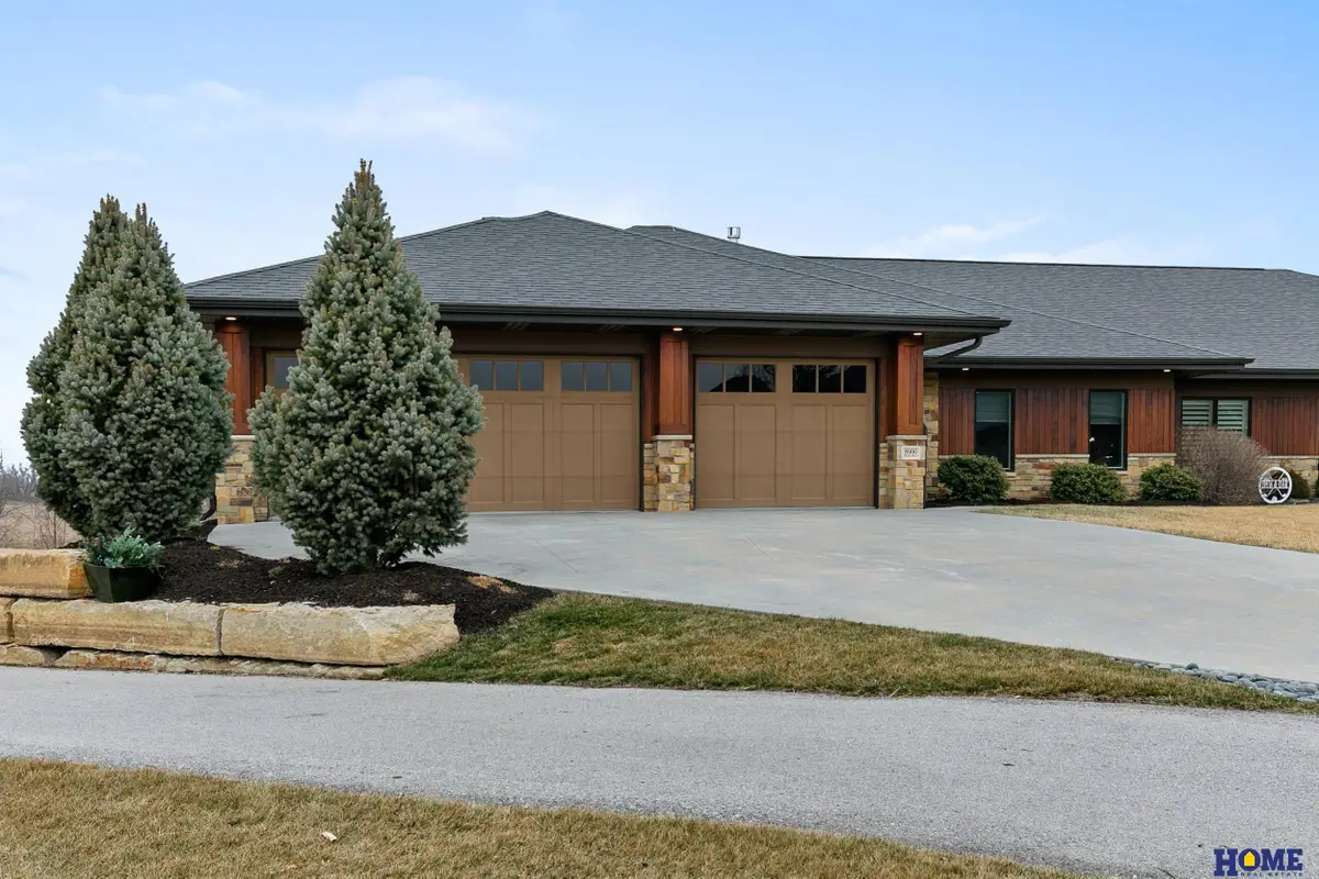 8900 Birdie Run, Lincoln, NE 68520 - #1