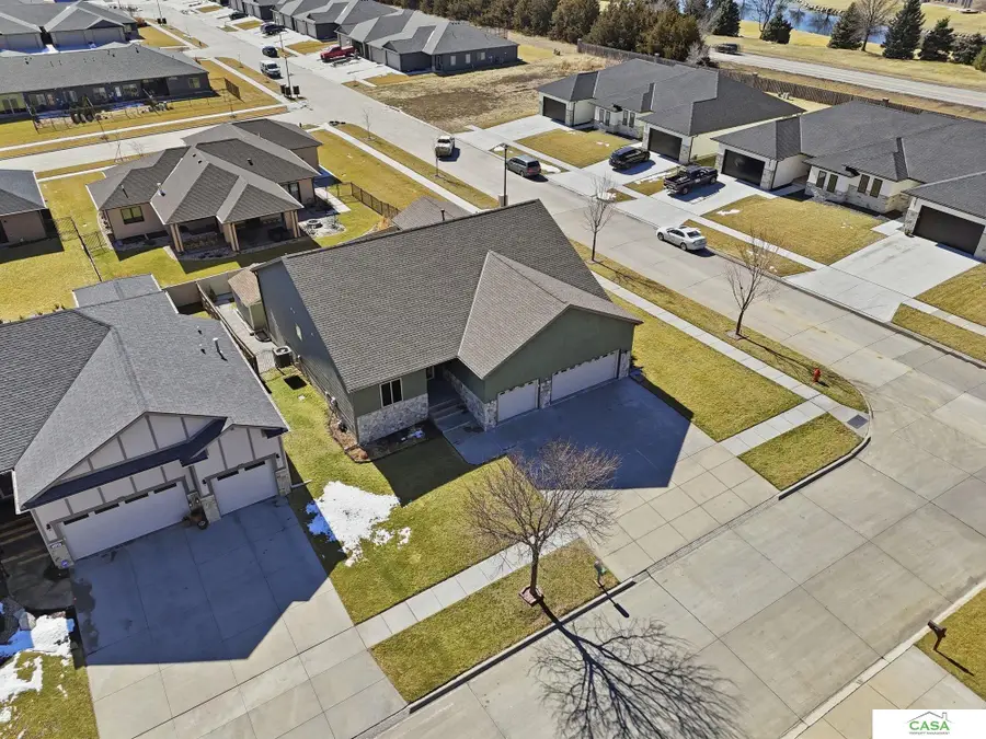 2727 Shadowbrook Drive, Lincoln, NE 68516 - #3