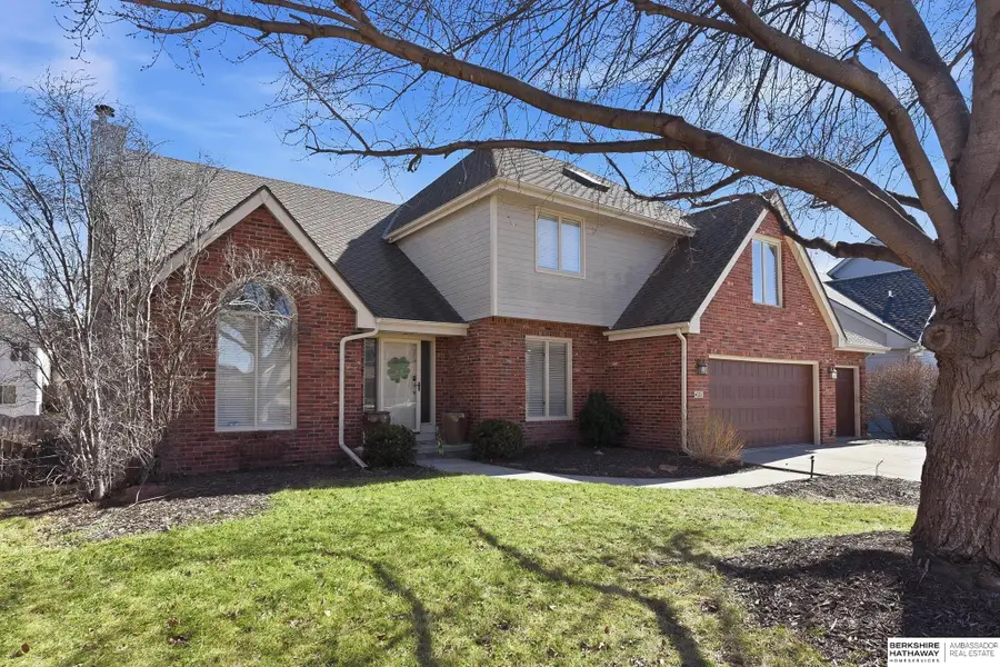 421 S 161st Street, Omaha, NE 68118 - #2