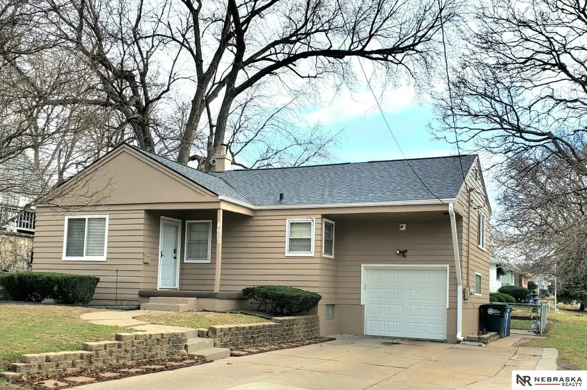 4657 Martha Street, Omaha, NE 68106 - #1