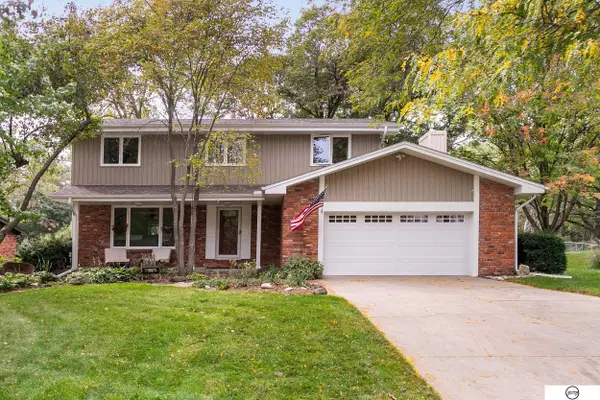 3735 S 44th Street, Lincoln, NE 68506