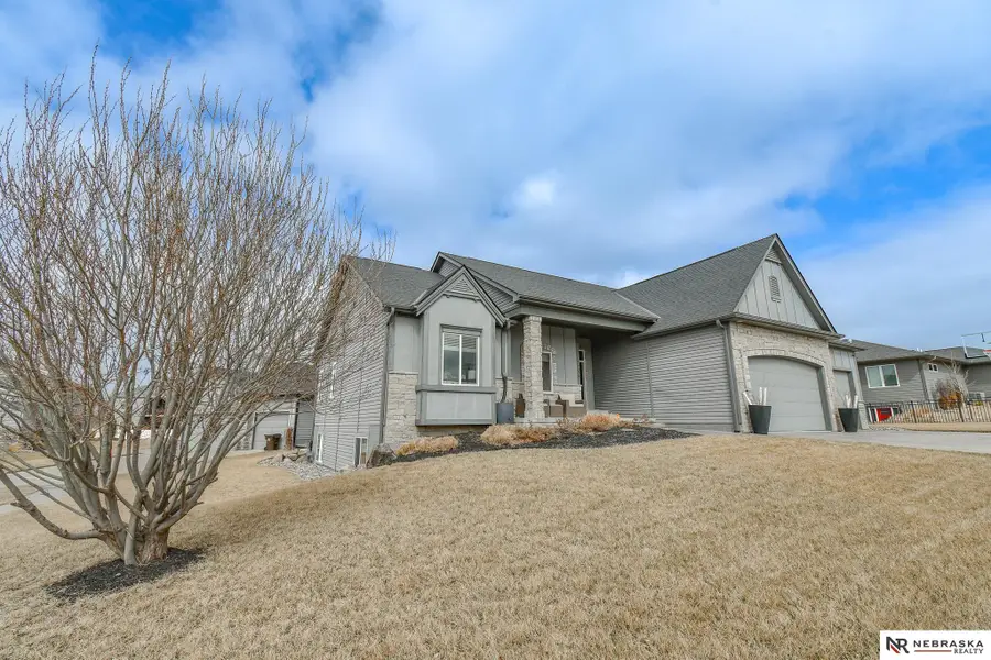 7244 Rebel Drive, Lincoln, NE 68516 - #2
