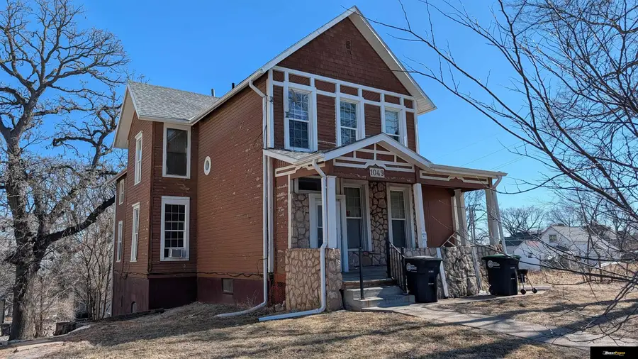 1049 Park Avenue, Omaha, NE 68105 - #3