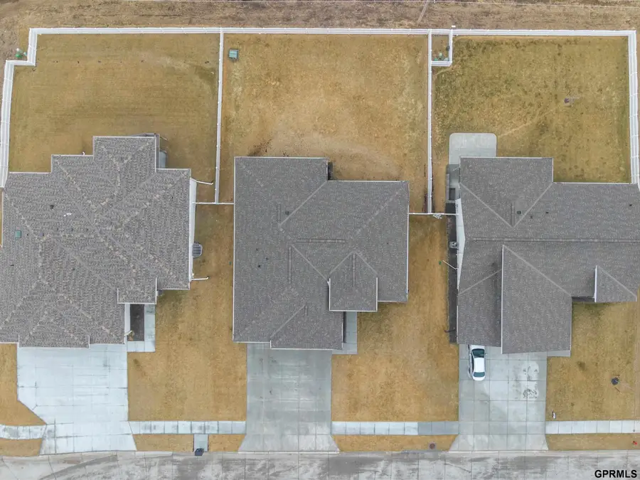 19112 Pinehurst Avenue, Omaha, NE 68136 - #3