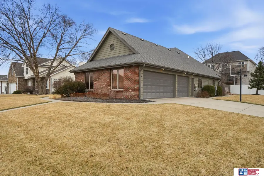 5820 S 77th Street, Lincoln, NE 68516 - #3