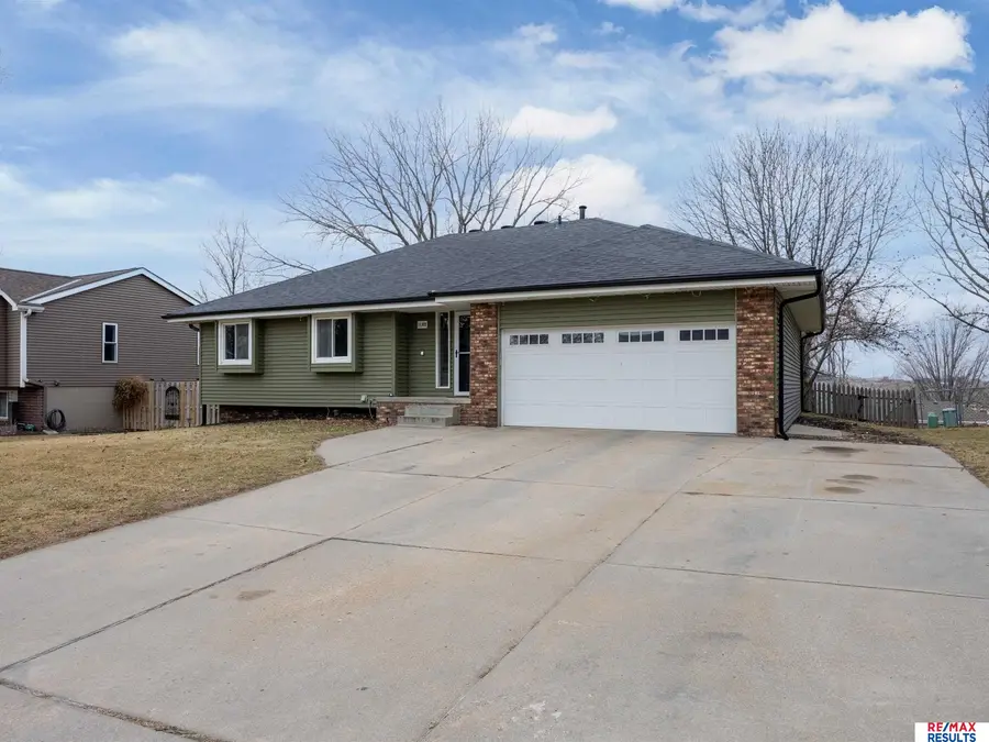 1108 Conestoga Road, Papillion, NE 68046 - #3