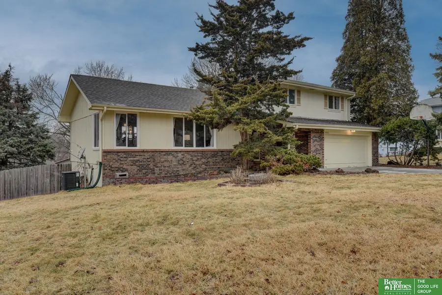 4920 N 106 Street, Omaha, NE 68134 - #2