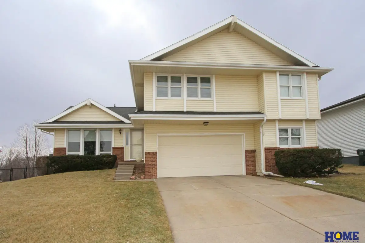 801 W Harvest Drive, Lincoln, NE 68521 - #1