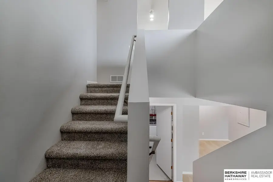 16007 Greenleaf Street, Omaha, NE 68136 - #2