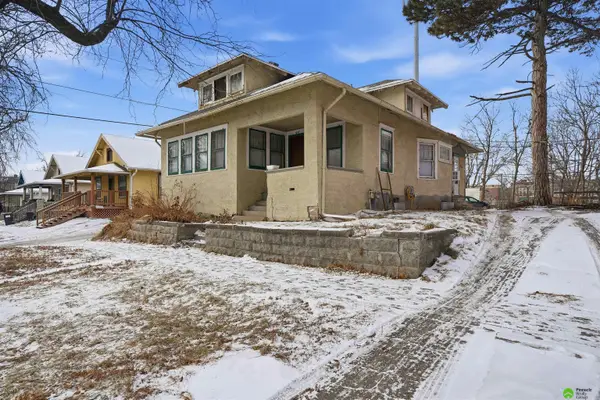 1217 S 13th Street, Lincoln, NE 68502
