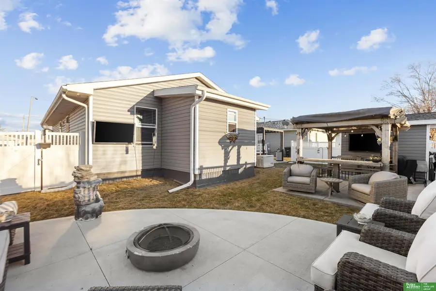 4018 N 26 Street, Omaha, NE 68111 - #3