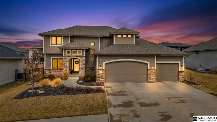 18402 Willis Avenue, Elkhorn, NE 68022 - #2