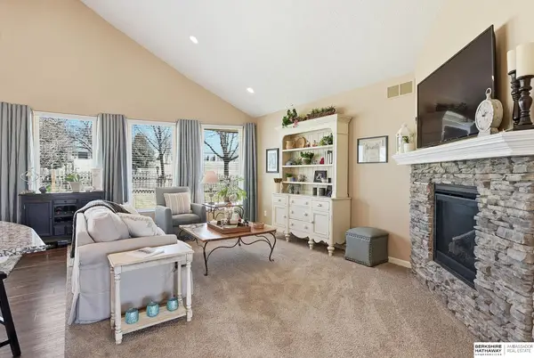 4413 S 193rd Street, Omaha, NE 68135