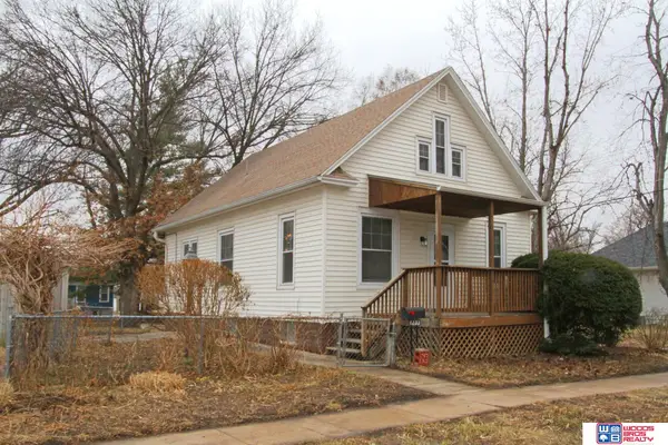 1233 Stillwater Avenue, Lincoln, NE 68502