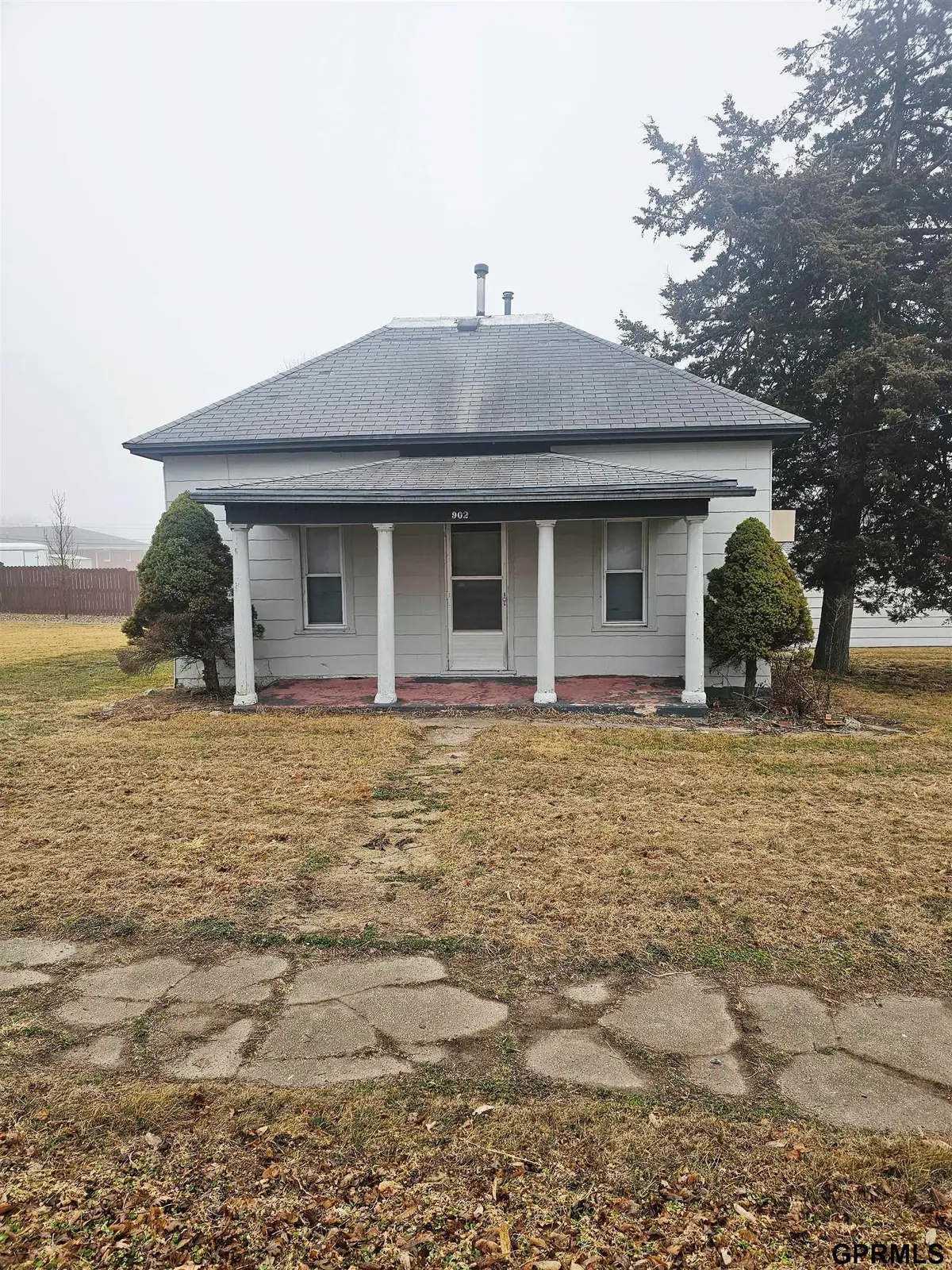 902 N Saunders Avenue, Sutton, NE 68979 - #1