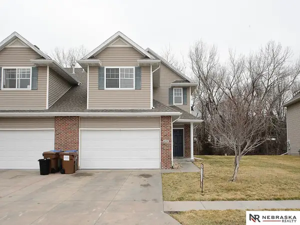 1838 North Gate Road, Lincoln, NE 68521