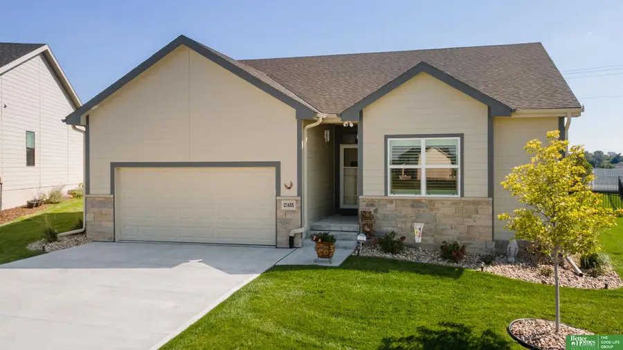 21655 Mcclellan Drive, Gretna, NE 68028 - #2