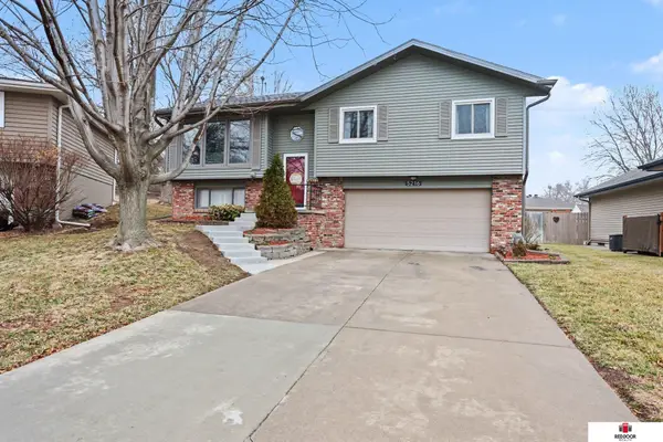 5216 Ascot Circle, Lincoln, NE 68516