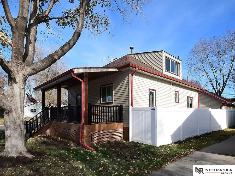 2242 N 56th Street, Lincoln, NE 68504 - #2