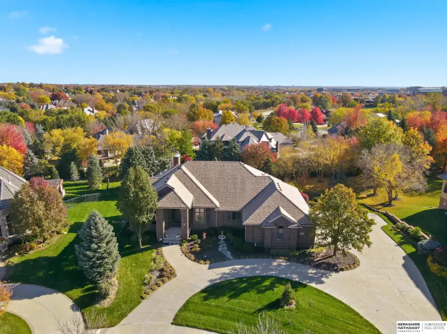 931 N 143rd Avenue Circle, Omaha, NE 68154 - #2