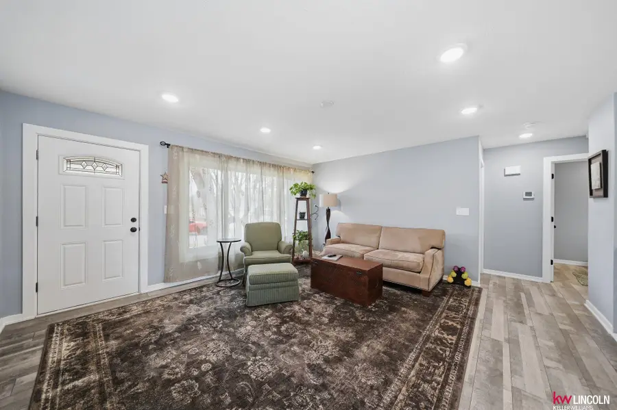 809 W Burt Drive, Lincoln, NE 68521 - #2