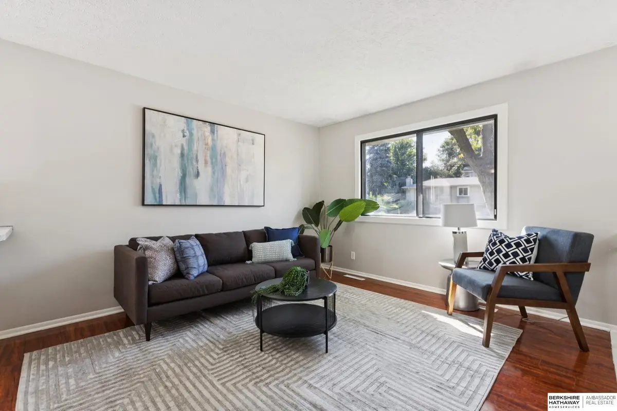 6729 S 135th Avenue, Omaha, NE 68137 - #1