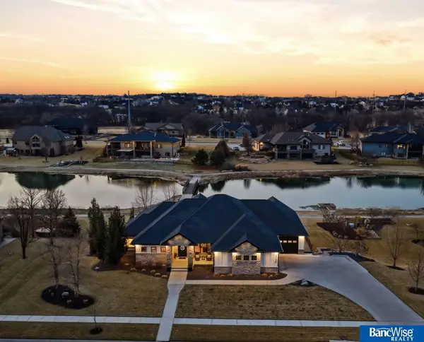 3130 W Bow Bridge Road, Lincoln, NE 68523