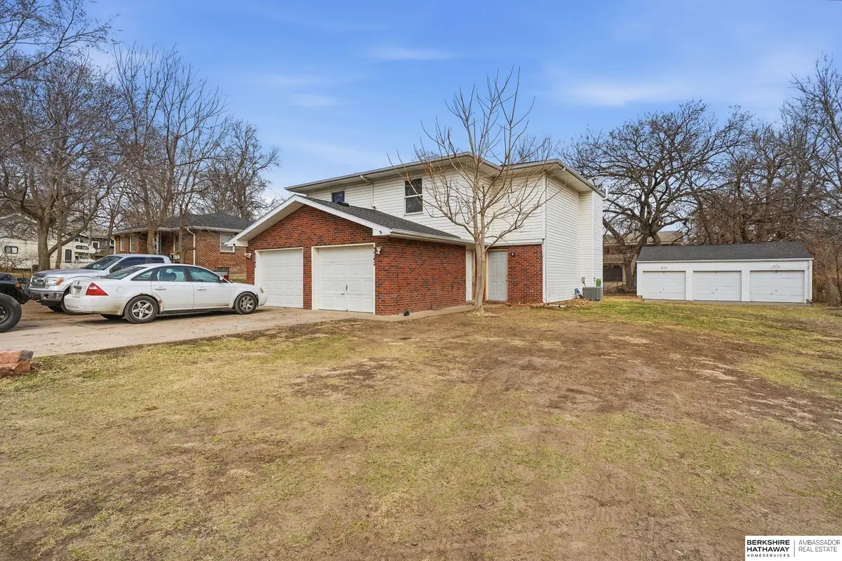 3540-3542 T Street, Lincoln, NE 68503 - #1