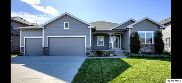 17217 Chutney Drive, Omaha, NE 68136