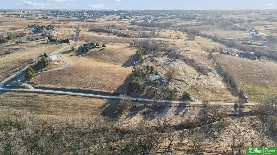 22302 W Angus Road, Gretna, NE 68028 - #2