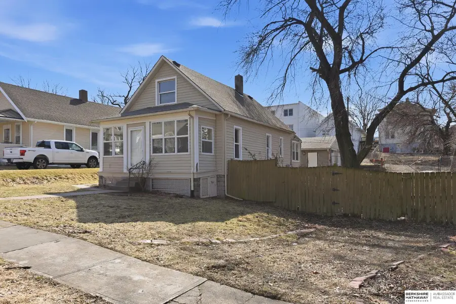 6331 Binney Street, Omaha, NE 68104 - #2