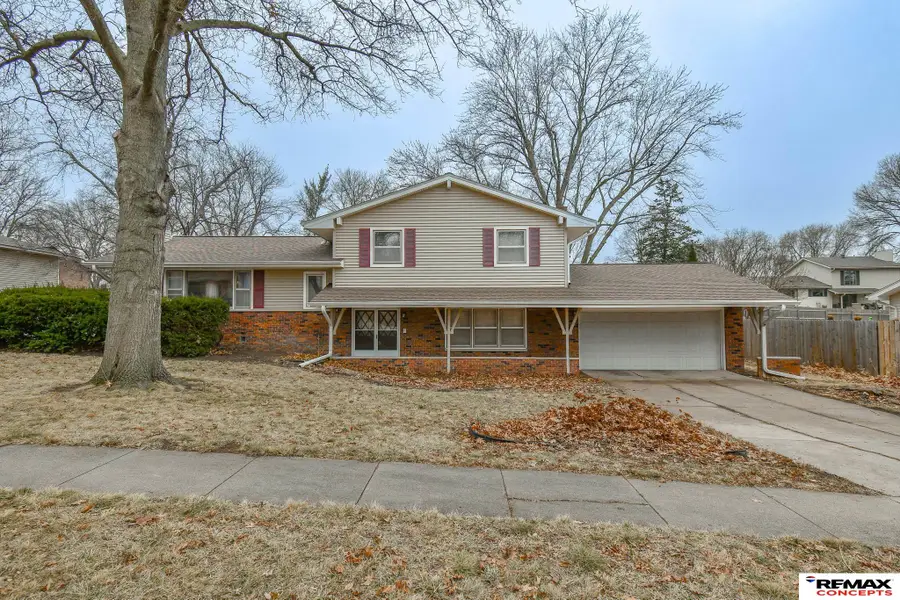 1901 Oakdale Avenue, Lincoln, NE 68506 - #2