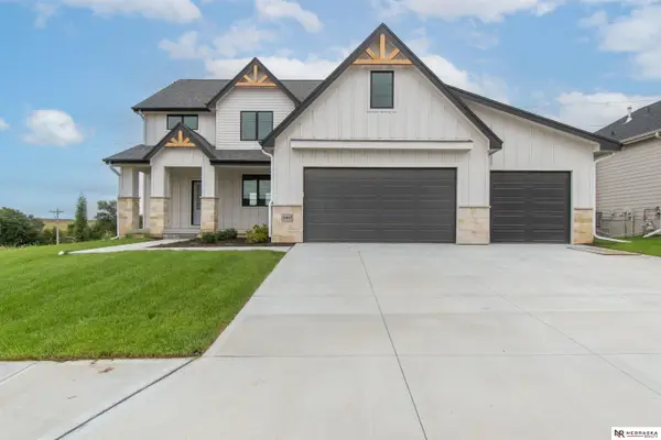 5417 N 205th Street, Omaha, NE 68022