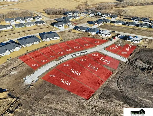 9423 S 88th Street, Lincoln, NE 68526
