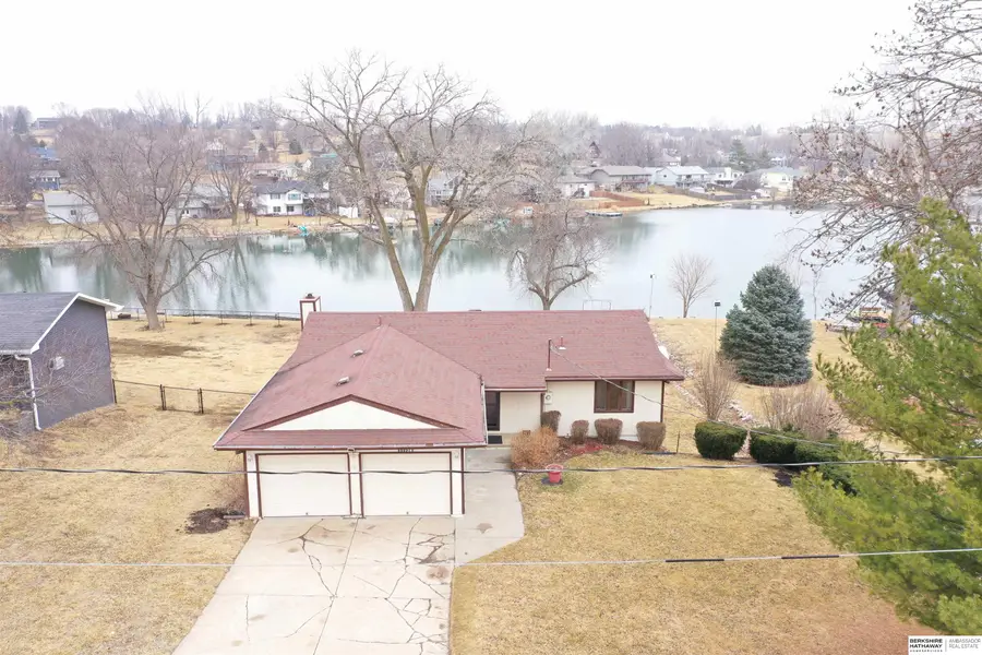 11128 W Lakeshore Drive, Blair, NE 68008 - #2