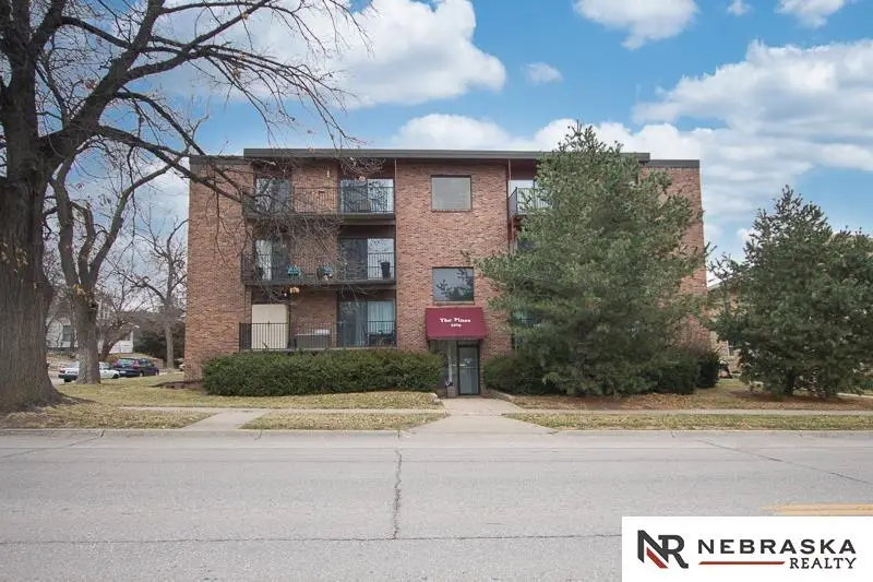 2400 A Street #1, Lincoln, NE 68502 - #2