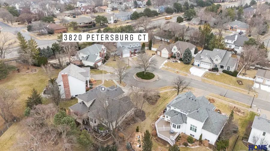 3820 Petersburg Court, Lincoln, NE 68516 - #3