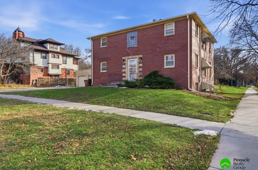 1901 E Street, Lincoln, NE 68510 - #2