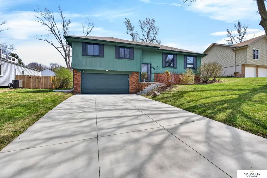 611 S 153rd Circle, Omaha, NE 68154 - #2