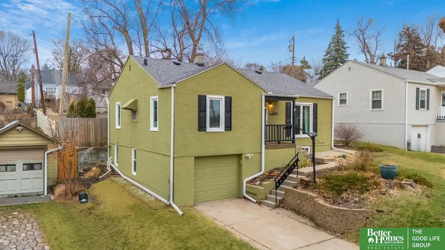 5620 Walnut Street, Omaha, NE 68106 - #2