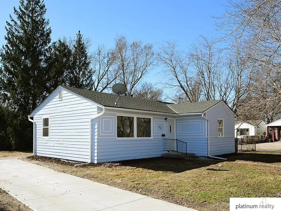 227 North Drive, Fremont, NE 68025 - #3