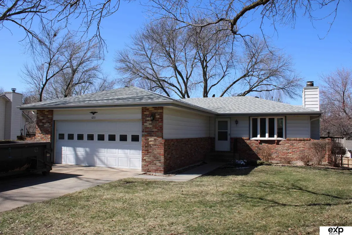 6211 Chiswick Court, Lincoln, NE 68516 - #1