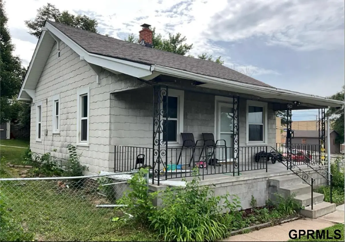 5425 S 23 Street, Omaha, NE 68107 - #1