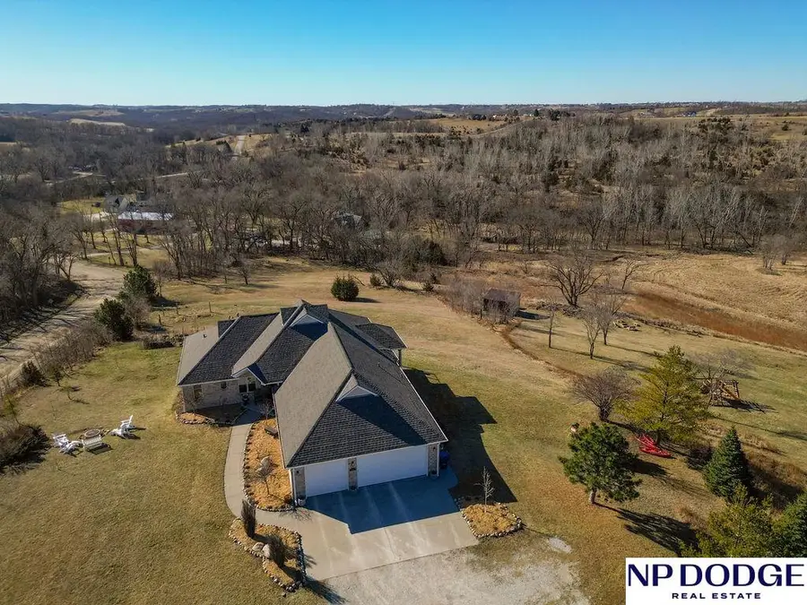 10007 Crystal Lake Drive, Blair, NE 68008 - #2