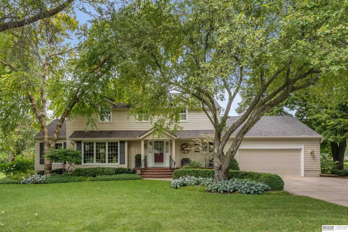 2256 Royal Wood Drive, Omaha, NE 68144 - #1