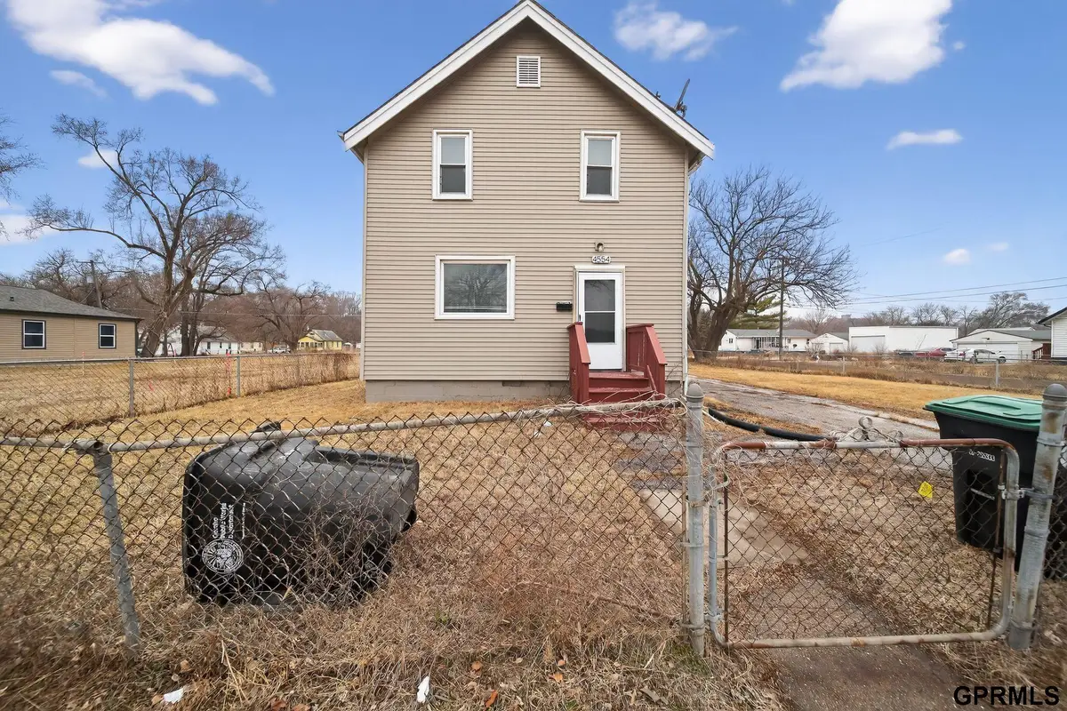 4554 N 16th Street, Omaha, NE 68110 - #1
