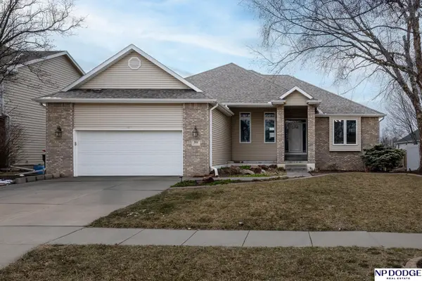 7411 San Mateo Lane, Lincoln, NE 68516