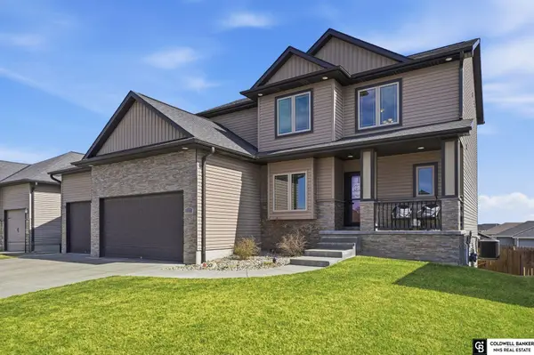 1330 Blue Spruce Drive, Lincoln, NE 68505